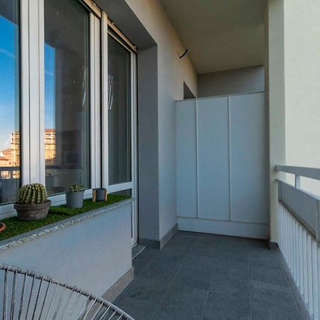 Urban House Carducci - Apartments Turin Rum bild